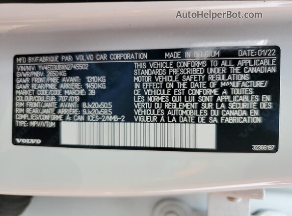 YV4ED3UBXN2745502 2022 VOLVO XC40 White 