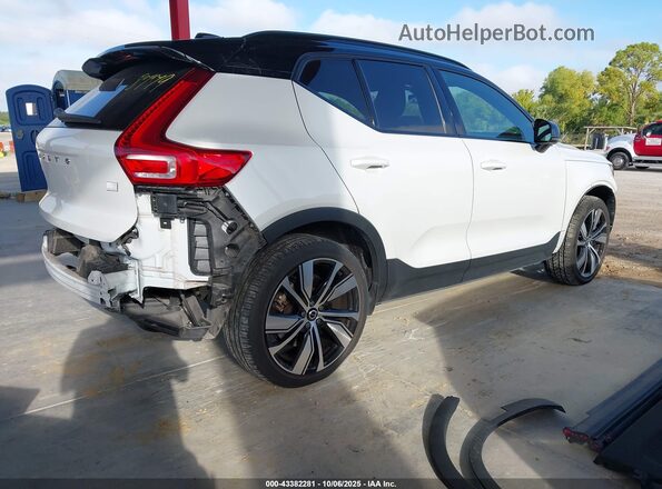YV4ED3UR4M2568487 2021 VOLVO XC40 RECHARGE PURE ELECTRIC White Rear right
