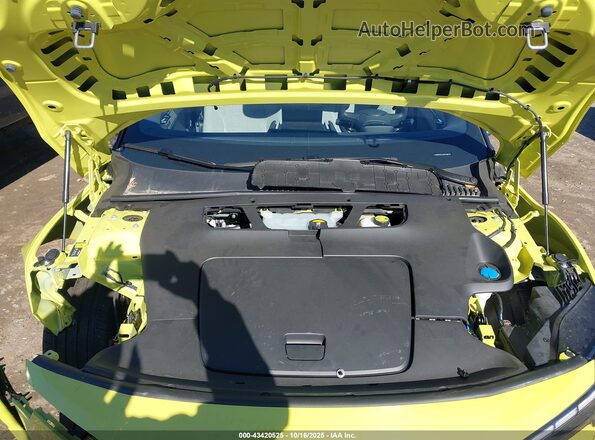 YV4EK3ZL2SS150419 2025 VOLVO EX30 Green Vista del compartimento del motor