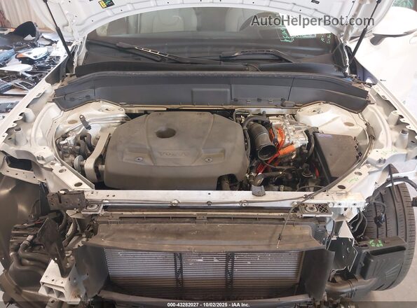 YV4H60CA1P1990793 2023 VOLVO XC90 RECHARGE PLUG-IN HYBRID White Vista trasera