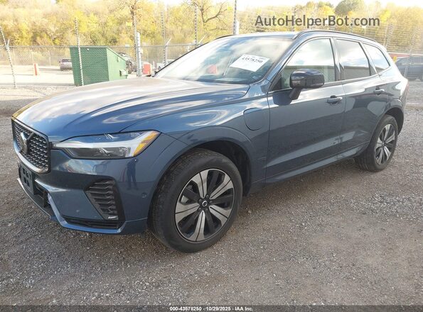 YV4H60DL9R1755089 2024 VOLVO XC60 RECHARGE PLUG-IN HYBRID Blue წინა მარცხენა ხედი სამი მეოთხედიდან