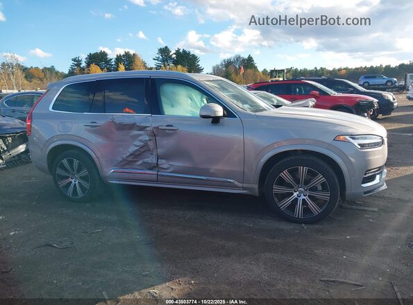 YV4H60LE9R1222808 2024 VOLVO XC90 RECHARGE PLUG-IN HYBRID Silver Rear interior view