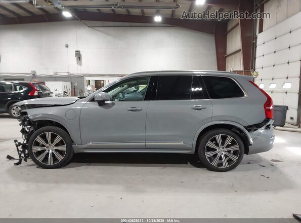YV4H60PF6S1316976 2025 VOLVO XC90 PLUG-IN HYBRID Серый Панорамный вид салона 360°