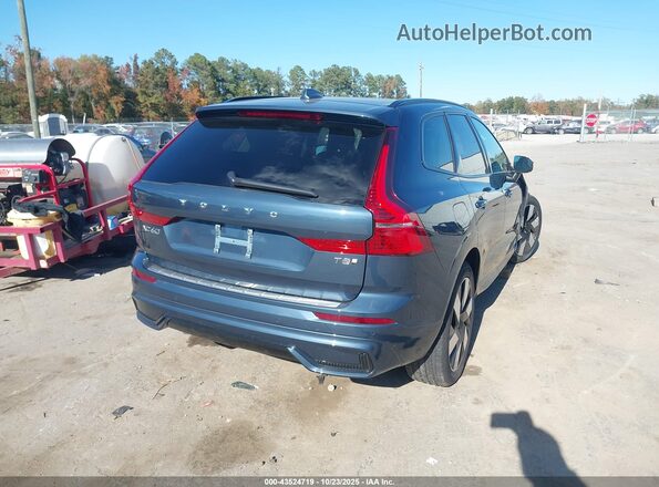 YV4H60RC6S1149019 2025 VOLVO XC60 PLUG-IN HYBRID Dark Blue Rear right