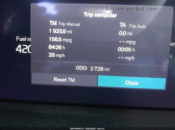 YV4H60RC6S1149019 2025 VOLVO XC60 PLUG-IN HYBRID Dark Blue 