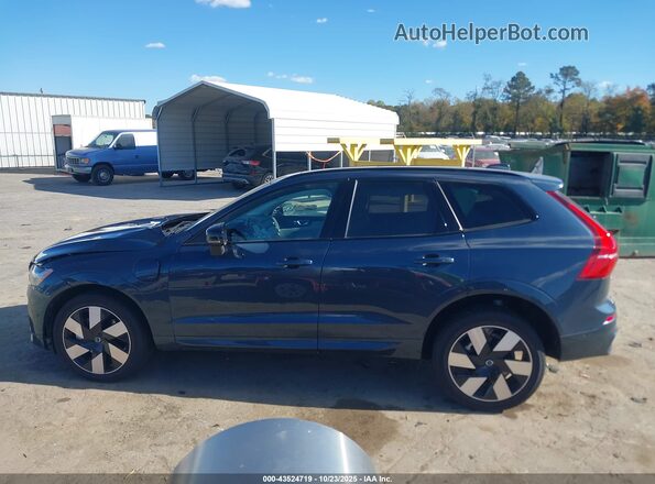 YV4H60RC6S1149019 2025 VOLVO XC60 PLUG-IN HYBRID Dark Blue 360 interior view
