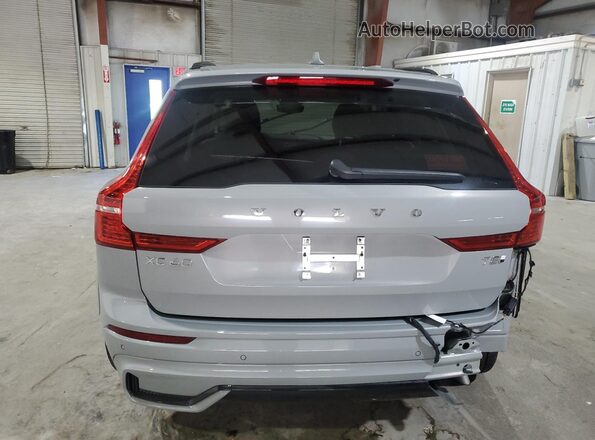 YV4H60RM9S1128531 2025 VOLVO XC60 Gray Vista trasera