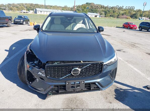 YV4L12RL4R1941779 2024 VOLVO XC60 Blue Սարքավորումների վահանակի տեսք