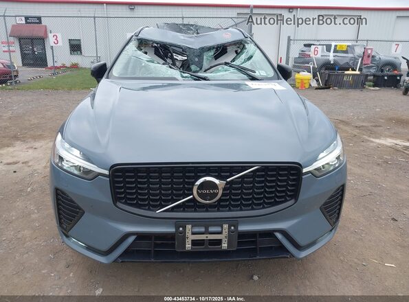 YV4L12RW4P1203763 2023 VOLVO XC60 Gray Instrument cluster view