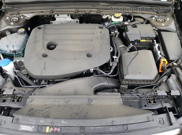 YV4L12UE0S2485658 2025 VOLVO XC40 Black Vista interior trasera