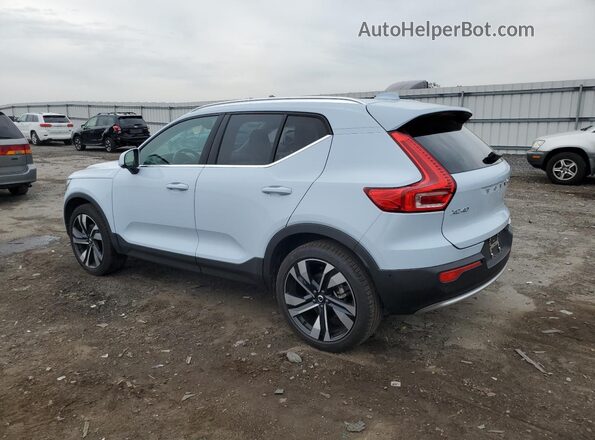 YV4L12UFXS2571181 2025 VOLVO XC40 White 
