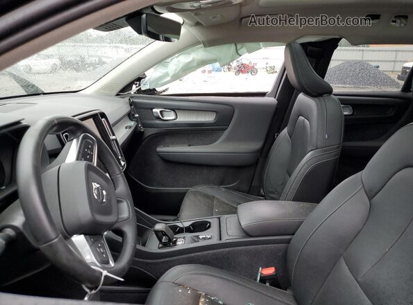 YV4L12UK8R2286860 2024 VOLVO XC40 Black Vista interior delantera