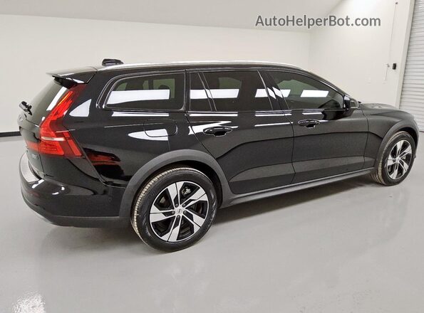 YV4L12WK4S2147151 2025 VOLVO V60 Black Rear right