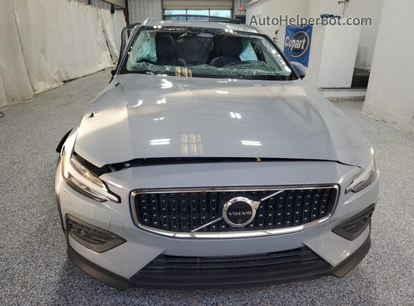 YV4L12WK5S2148051 2025 VOLVO V60 Gray 