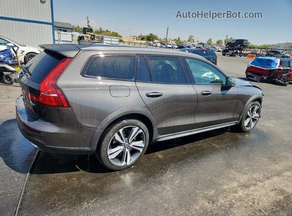 YV4L12WK7S2149170 2025 VOLVO V60 Gray Rear right