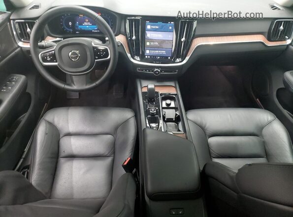 YV4L12WK8S2146889 2025 VOLVO V60 Черный Вид панели приборов