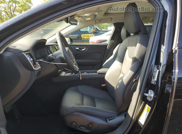 YV4L12WK8S2149064 2025 VOLVO V60 Черный Вид салона спереди