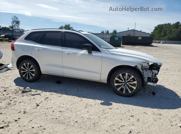 YV4M12RC3S1020454 2025 VOLVO XC60 White Front right