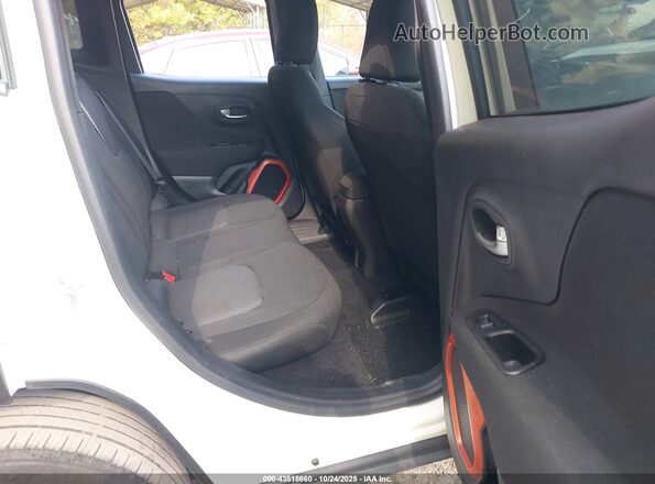 ZACCJBAB2JPH58875 2018 JEEP RENEGADE Белый 
