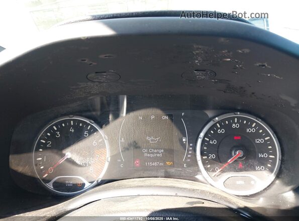 ZACNJABB0LPL43121 2020 JEEP RENEGADE Silver Widok tylnych siedzeń