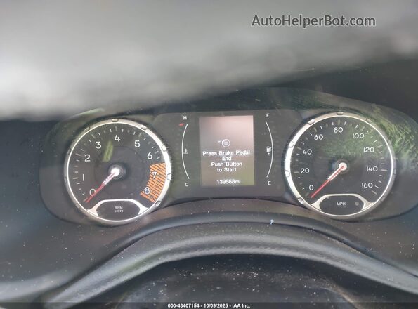 ZACNJABB8LPL71703 2020 JEEP RENEGADE Красный Вид задних сидений