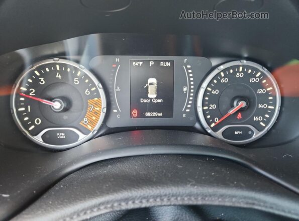 ZACNJABBXLPL56636 2020 JEEP RENEGADE Синий Вид щитка приборов