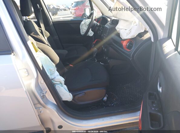 ZACNJBAB9LPL89716 2020 JEEP RENEGADE Silver Սալոնի դիմացի տեսք