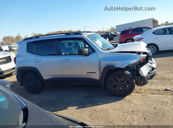 ZACNJBAB9LPL89716 2020 JEEP RENEGADE Silver Սալոնի հետևի տեսք