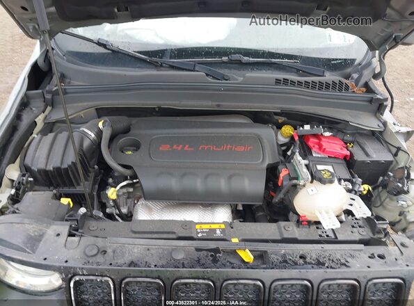ZACNJBBB1LPL28696 2020 JEEP RENEGADE Gray Vista trasera