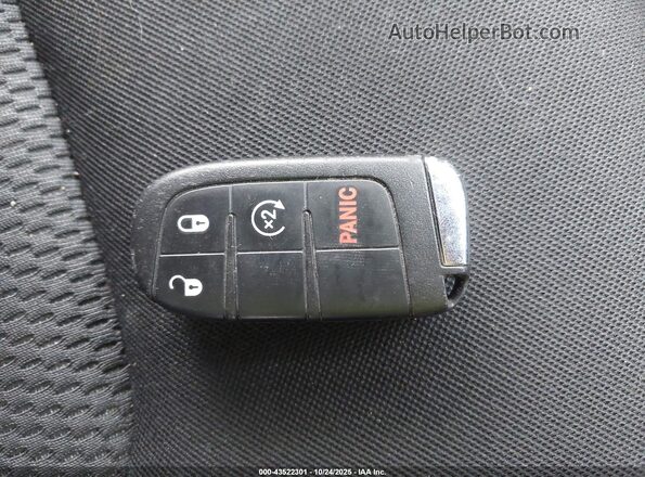 ZACNJBBB1LPL28696 2020 JEEP RENEGADE Gray Vista del salpicadero