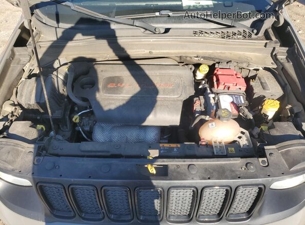 ZACNJBBB7LPL50783 2020 JEEP RENEGADE Серый Вид подкапотного пространства