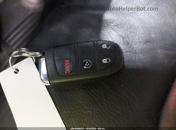 ZACNJCBB0MPM45726 2021 JEEP RENEGADE White Вид панелі приладів