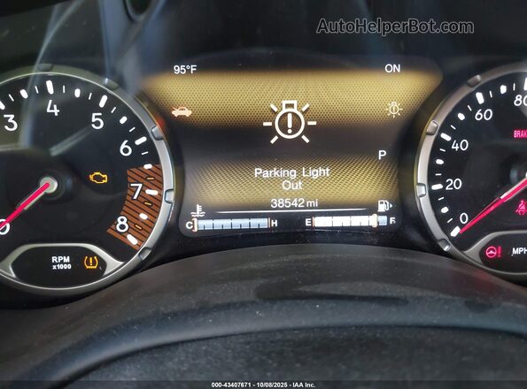 ZACNJCBB7MPN24004 2021 JEEP RENEGADE Серый 