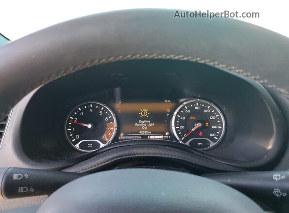 ZACNJDB10NPN46425 2022 JEEP RENEGADE Teal Instrument cluster view