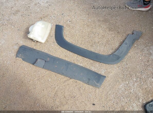 ZACNJDB16PPP33977 2023 JEEP RENEGADE Red Dashboard view