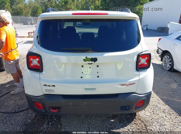 ZACNJDC12PPP60883 2023 JEEP RENEGADE White 