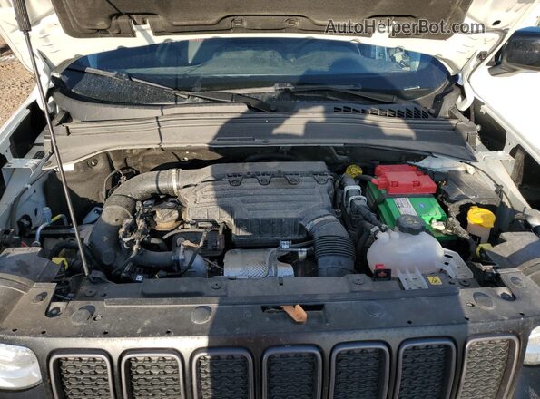 ZACNJDC14NPN82553 2022 JEEP RENEGADE White Engine compartment view