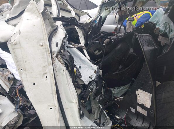 ZACNJDC15NPN61257 2022 JEEP RENEGADE White Панорамний вид салону 360°
