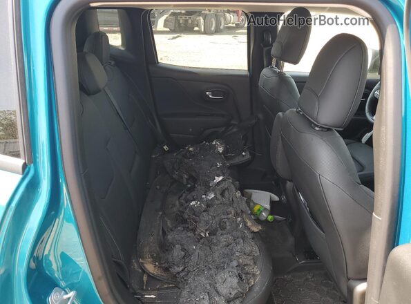 ZACNJDD11NPN82881 2022 JEEP RENEGADE Turquoise Widok wnętrza z tyłu