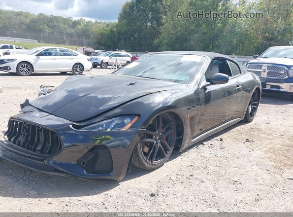 ZAM45VMAXJ0307563 2018 MASERATI GRANTURISM Black Front left