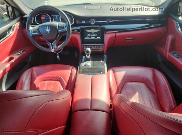 ZAM56RPL9H1228962 2017 MASERATI QUATTROPOR Black Vista del salpicadero