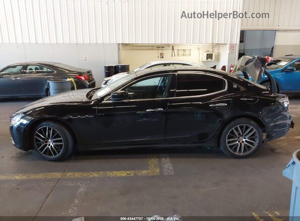 ZAM57XSA6G1171142 2016 MASERATI GHIBLI Black Vista interior trasera