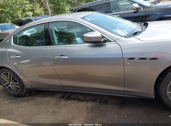 ZAM57YSA1M1357656 2021 MASERATI GHIBLI Gray უკანა სალონის ხედი
