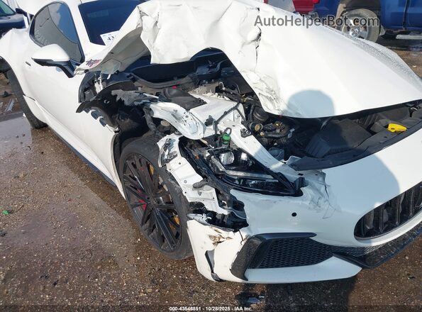 ZAMBMVDB3RX444866 2024 MASERATI GRANTURISM White Vista frontal
