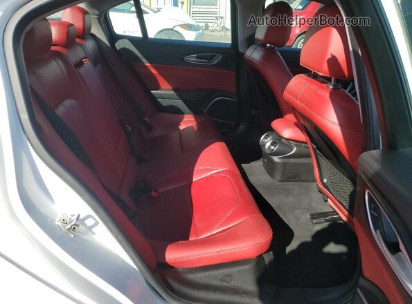 ZARFAEBN4J7582423 2018 ALFA ROMEO GIULIA Белый 