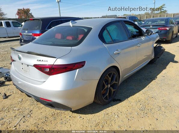 ZARFAMAN3L7633974 2020 ALFA ROMEO GIULIA Silver Tył prawy