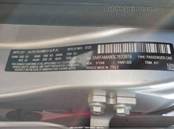 ZARFAMAN3L7633974 2020 ALFA ROMEO GIULIA Silver Widok komory silnika