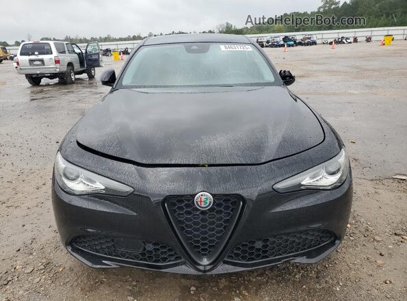 ZARFAMAN3M7641901 2021 ALFA ROMEO GIULIA Black Widok z przodu