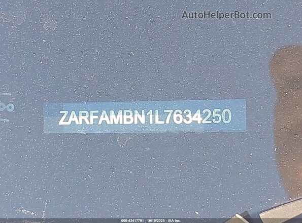 ZARFAMBN1L7634250 2020 ALFA ROMEO GIULIA Серебряный 