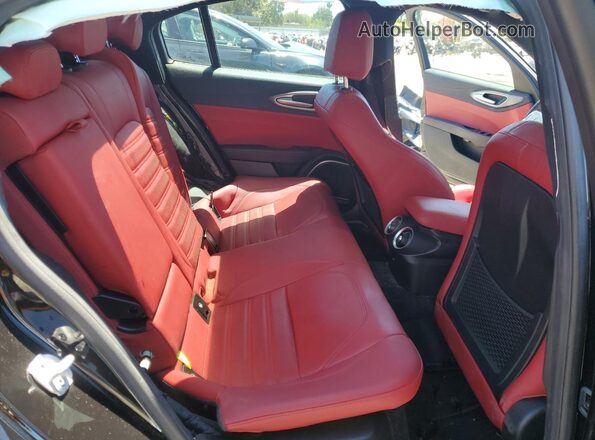 ZARFAMBN4M7640464 2021 ALFA ROMEO GIULIA Black Вид задніх сидінь